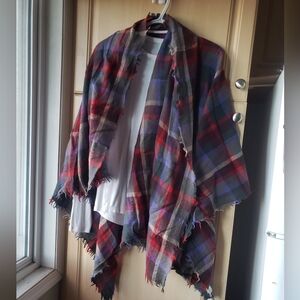 Wilfred 100% Wool Big Scarf Plaid Fringe